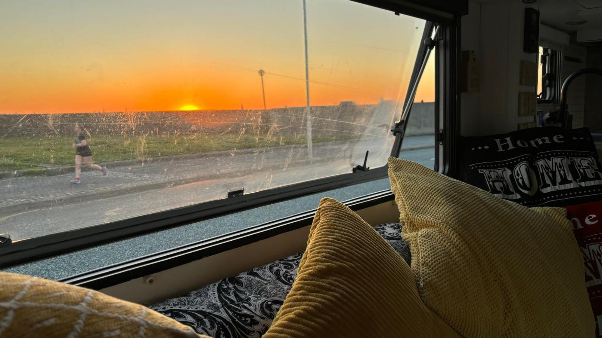 Cool Wheels On The Waterfront Hotell Liverpool Eksteriør bilde