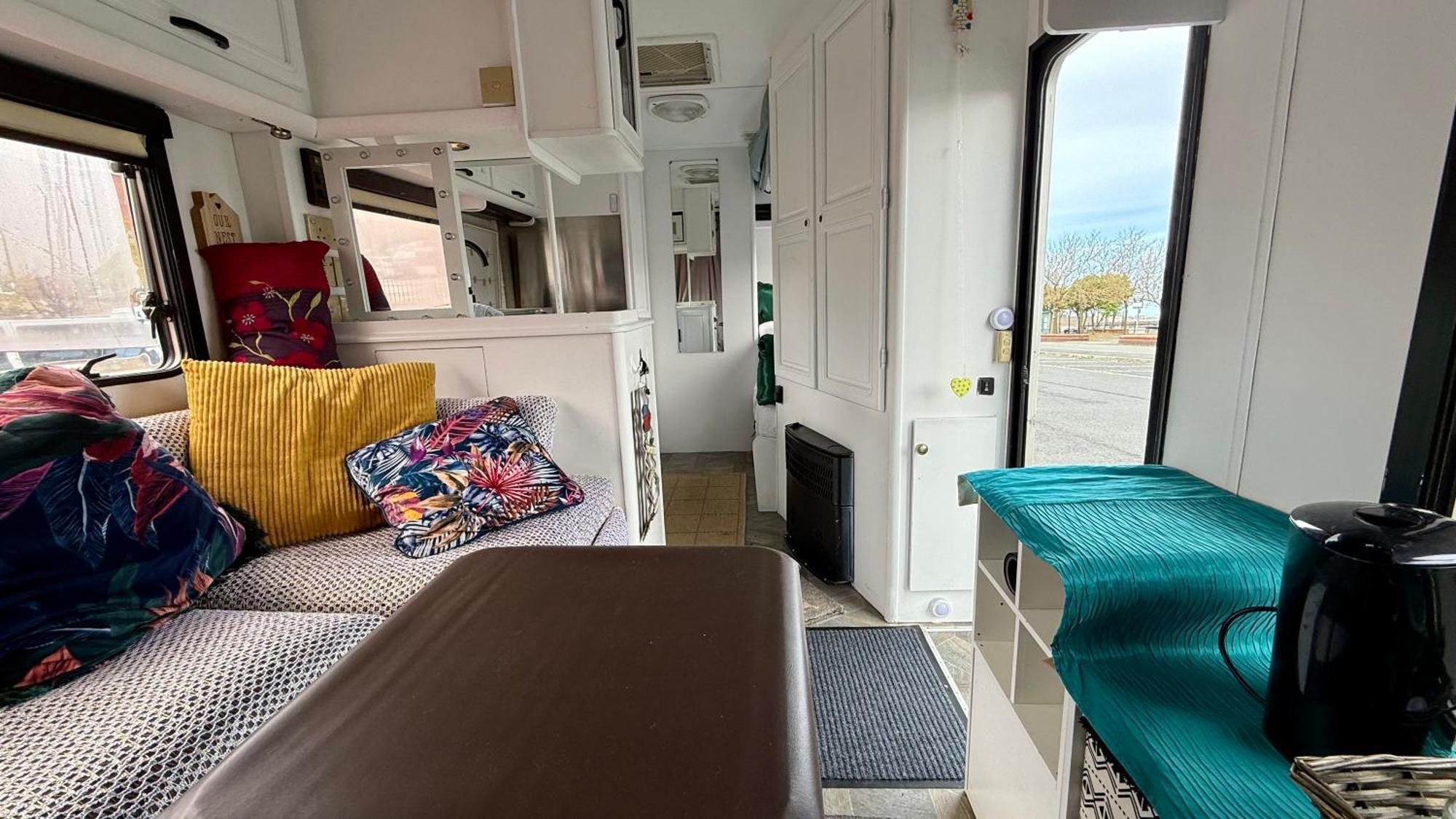 Cool Wheels On The Waterfront Hotell Liverpool Eksteriør bilde